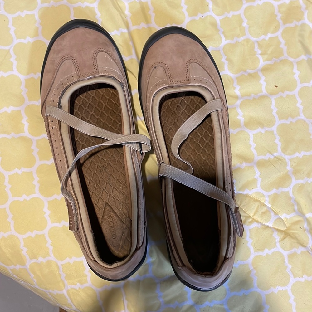 Lands’ End slip on walking shoes